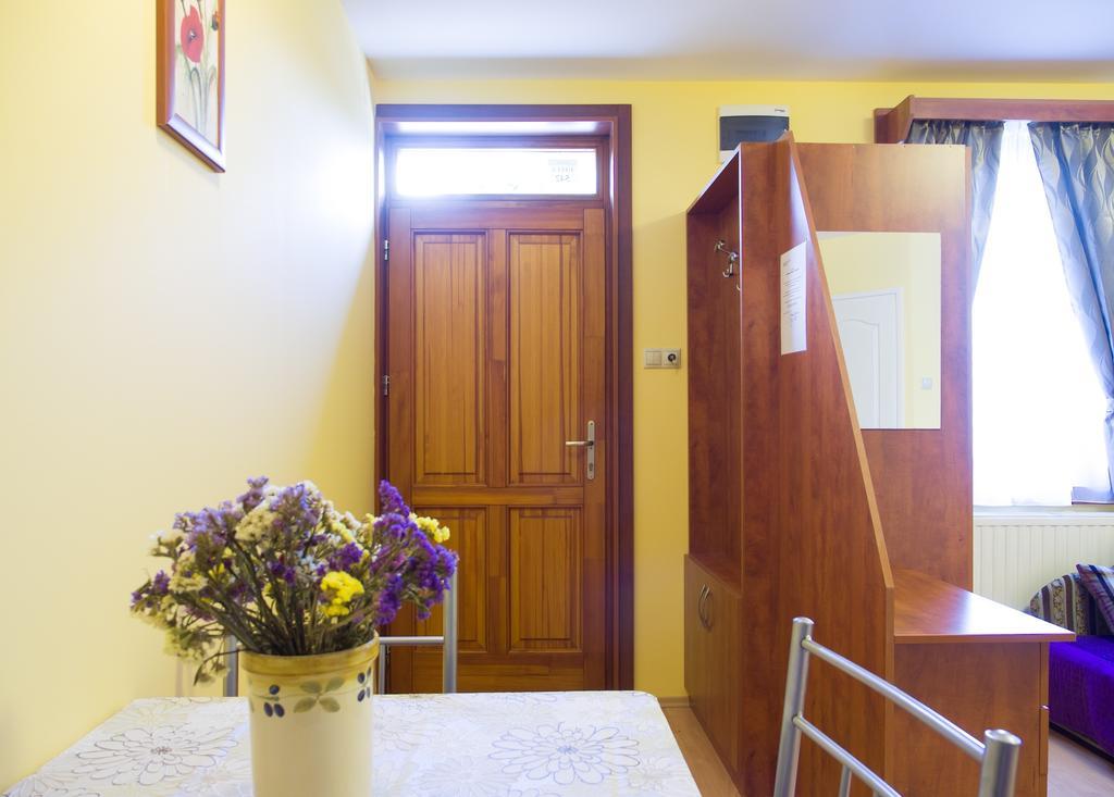 גיולה Aqua Apartman מראה חיצוני תמונה