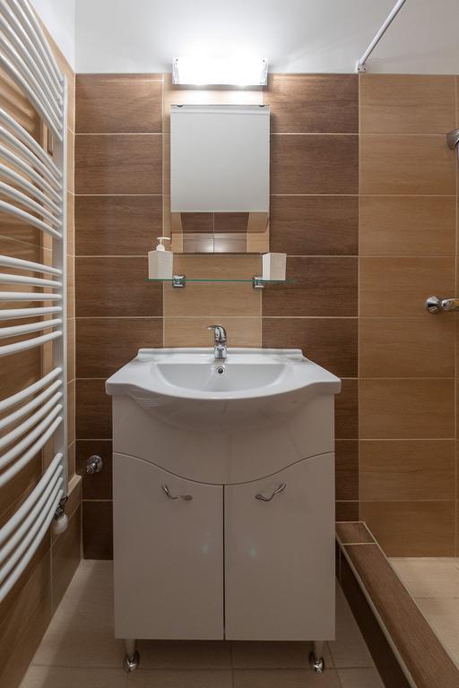גיולה Aqua Apartman מראה חיצוני תמונה